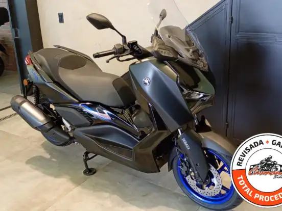 YAMAHA-XMAX 300 CONNECTED ABS YAMAHA-XMAX 300 CONNECTED ABS-2025