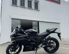 YAMAHA YZF R3 ABS CONNECTED YAMAHA YZF R3 ABS CONNECTED