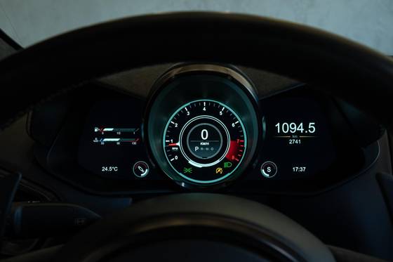 /en/city-recife/cate-car-used-car/aston-martin-vantage-2022-4-0-v8-turbo-gasoline-f1-edition-coupe-automatic-48476514107327488/-15