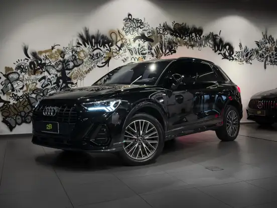 AUDI-Q3-2.0 40 TFSI GASOLINA PERFORMANCE BLACK QUATTRO TIPTRONIC AUDI-Q3-2022