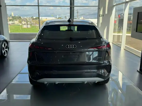 AUDI-Q3-2026