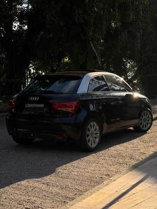 AUDI-A1-2011