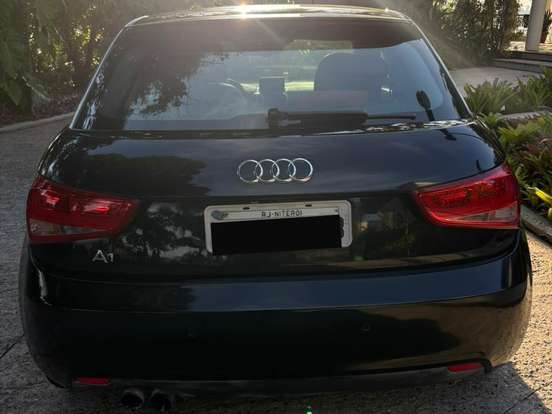 AUDI-A1-1.4 TFSI ATTRACTION 16V 122CV GASOLINA 2P AUTOMÁTICO AUDI-A1-2011