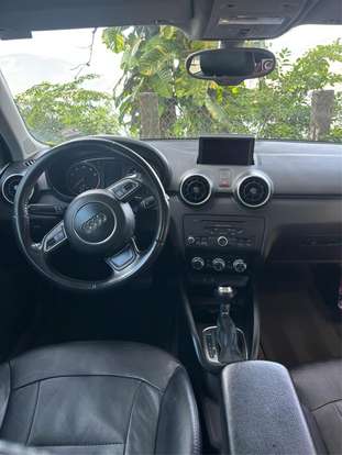 AUDI-A1-1.4 TFSI ATTRACTION 16V 122CV GASOLINA 2P AUTOMÁTICO AUDI-A1-2011