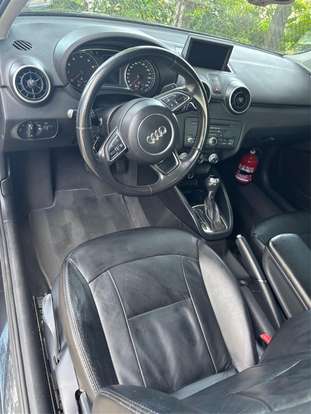 AUDI-A1-2011