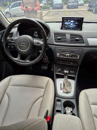 AUDI-Q3-2015