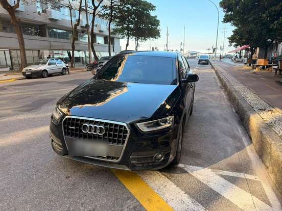 AUDI-Q3-2014