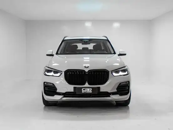 BMW-X5-2019