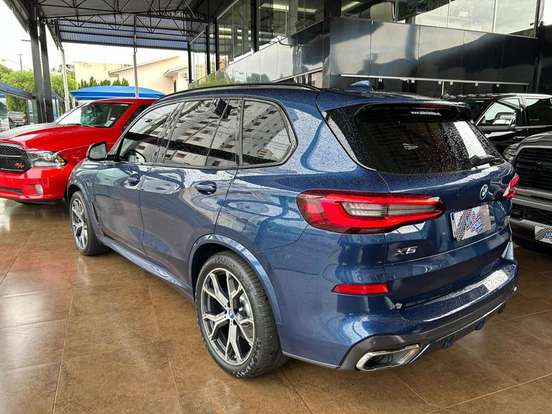 BMW-X5-3.0 I6 TURBO HÍBRIDO XDRIVE45E M SPORT AUTOMÁTICO BMW-X5-2021