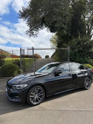 BMW 330i 2.0 16V TURBO GASOLINA SPORT AUTOMÁTICO