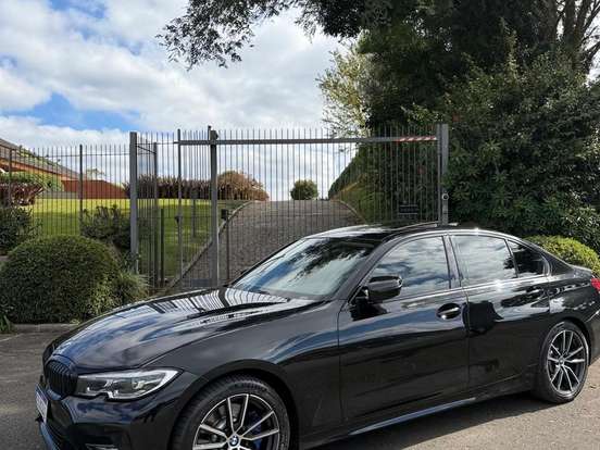 BMW-330i-2.0 16V TURBO GASOLINA SPORT AUTOMÁTICO BMW-330i-2020