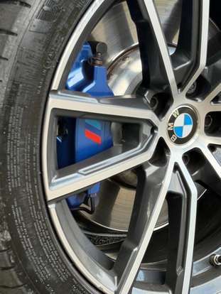 BMW-330i-2020