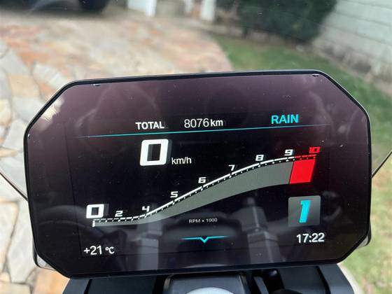 BMW F 900 R SPORT PLUS 