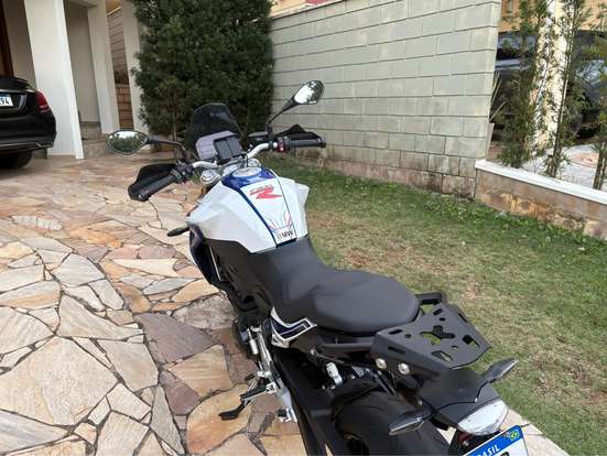BMW-F 900 R SPORT PLUS-2023