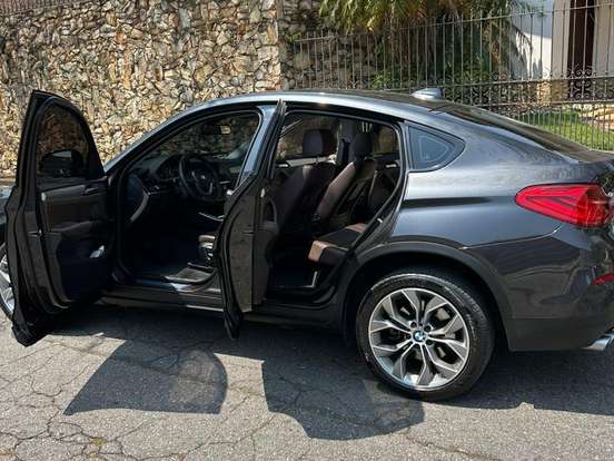 BMW-X4-2.0 28I X LINE 4X4 16V TURBO GASOLINA 4P AUTOMÁTICO BMW-X4-2016