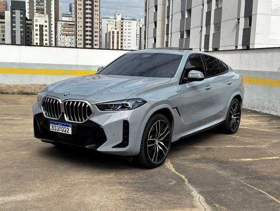 BMW-X6-2024