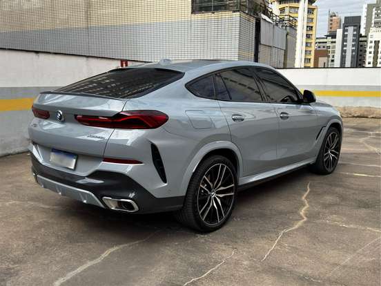 BMW-X6-3.0 TWINPOWER GASOLINA XDRIVE40I M SPORT AUTOMÁTICO BMW-X6-2024