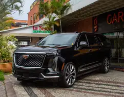 CADILLAC ESCALADE 6.2 V8 GASOLINA LUXURY 4WD AUTOMÁTICO CADILLAC ESCALADE 6.2 V8 GASOLINA LUXURY 4WD AUTOMÁTICO