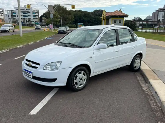 CHEVROLET CLASSIC 1.0 MPFI LS 8V FLEX 4P MANUAL