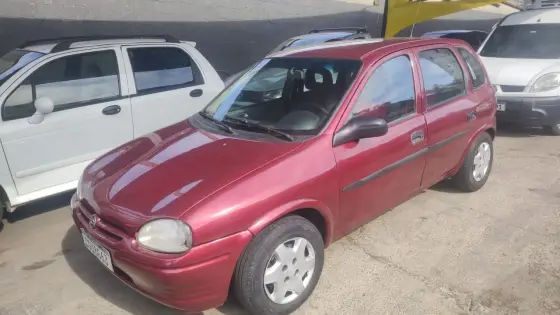 CHEVROLET CORSA 1.0 MPFI SUPER 8V GASOLINA 4P MANUAL