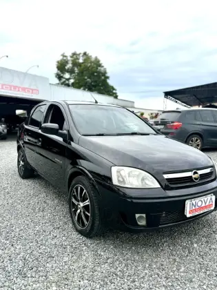 CHEVROLET CORSA 1.4 MPFI PREMIUM SEDAN 8V FLEX 4P MANUAL CHEVROLET CORSA 1.4 MPFI PREMIUM SEDAN 8V FLEX 4P MANUAL