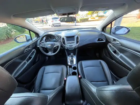 CHEVROLET-CRUZE-2018