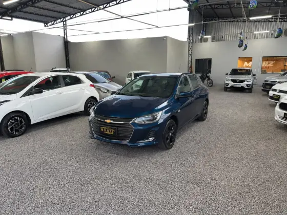 CHEVROLET ONIX 1.0 TURBO FLEX AUTOMÁTICO CHEVROLET ONIX 1.0 TURBO FLEX AUTOMÁTICO