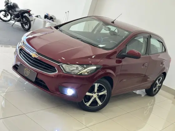 CHEVROLET ONIX 1.4 MPFI LTZ 8V FLEX 4P AUTOMÁTICO CHEVROLET ONIX 1.4 MPFI LTZ 8V FLEX 4P AUTOMÁTICO