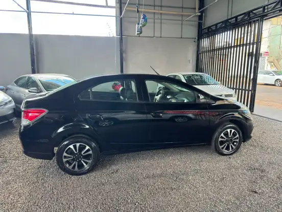 CHEVROLET-PRISMA-2014
