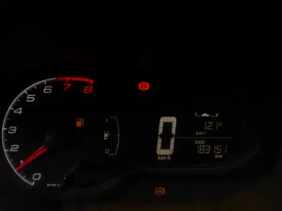 CHEVROLET-PRISMA-2014