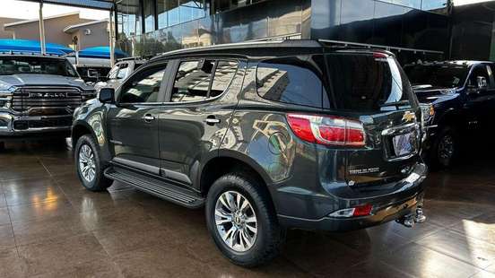 CHEVROLET-TRAILBLAZER-2017