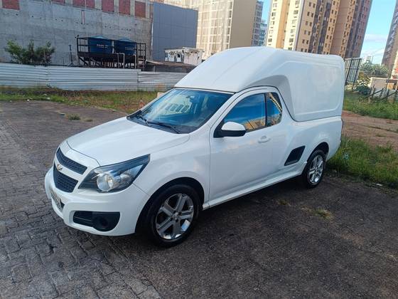 CHEVROLET MONTANA 1.4 MPFI SPORT CS 8V FLEX 2P MANUAL