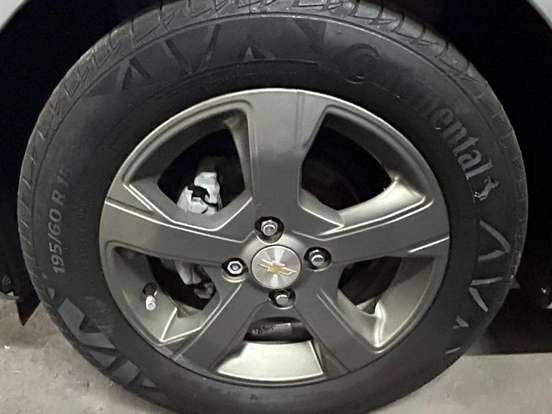 CHEVROLET-ONIX-1.4 MPFI LT 8V FLEX 4P AUTOMÁTICO CHEVROLET-ONIX-2019