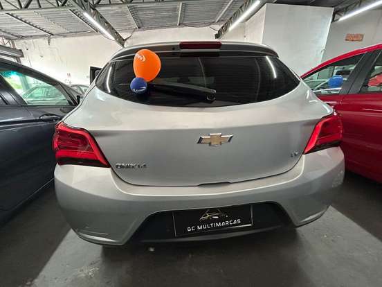 CHEVROLET-ONIX-1.4 MPFI LT 8V FLEX 4P AUTOMÁTICO CHEVROLET-ONIX-2019