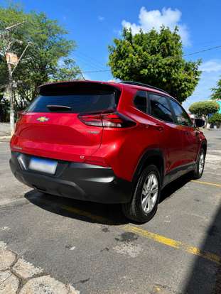 CHEVROLET-TRACKER-2023