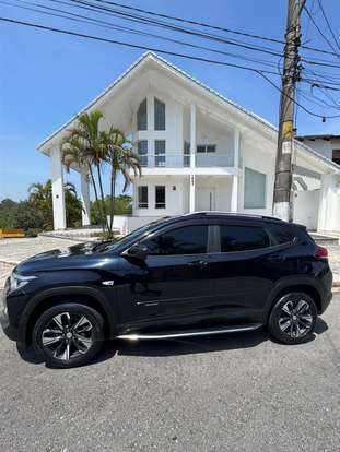 CHEVROLET-TRACKER-2020