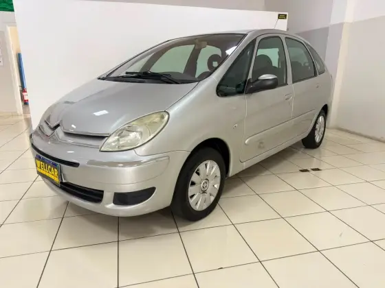CITROËN XSARA PICASSO 1.6 I GLX 16V FLEX 4P MANUAL