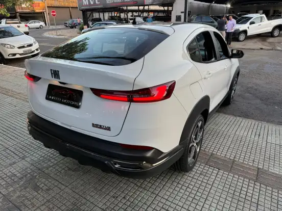FIAT-FASTBACK-2023