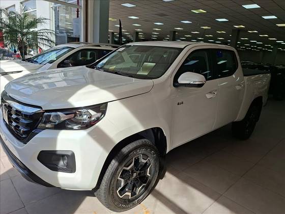 FIAT TITANO 2.2 TURBO DIESEL VOLCANO 4X4 AT8