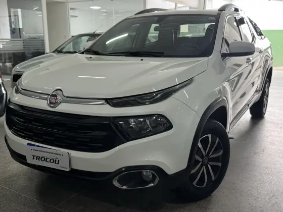 FIAT TORO 1.8 16V EVO FLEX FREEDOM AT6 FIAT TORO 1.8 16V EVO FLEX FREEDOM AT6