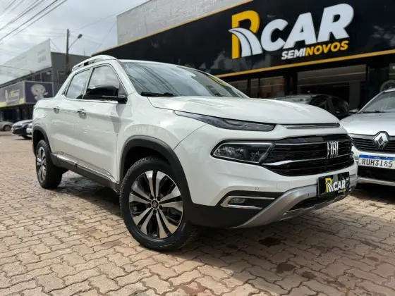FIAT TORO 2.0 16V TURBO DIESEL VOLCANO 4WD AT9 FIAT TORO 2.0 16V TURBO DIESEL VOLCANO 4WD AT9