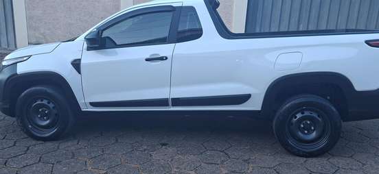 FIAT-STRADA-2023