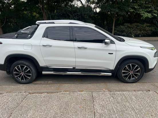 FIAT-TORO-2019