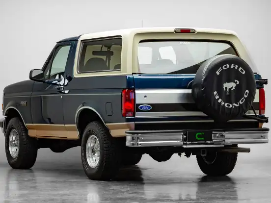 FORD-BRONCO-5.0 V8 GASOLINA XLT 4X4 AUTOMÁTICO FORD-BRONCO-1992