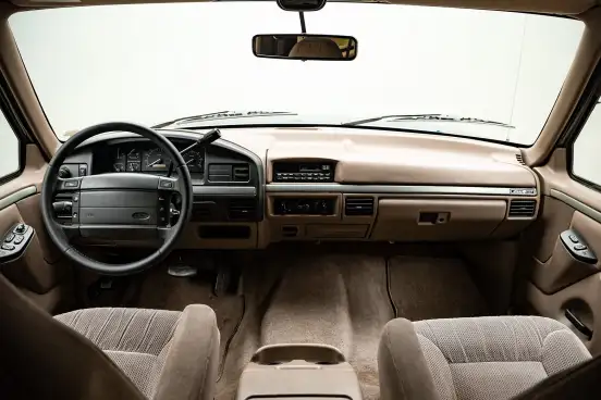 FORD-BRONCO-1992