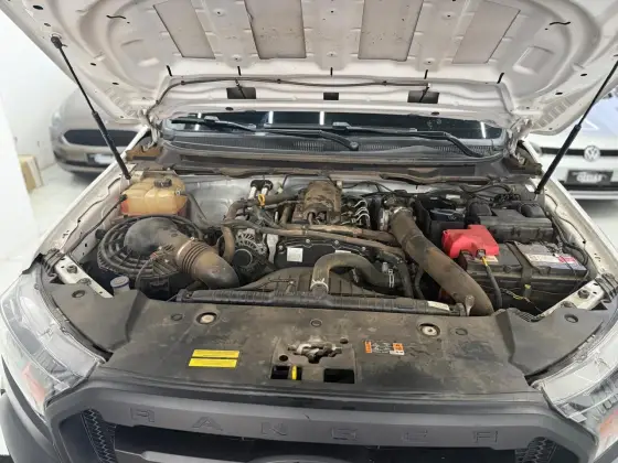 /en/city/cate-car-used-car/ford-ranger-2023-2-2-xl-4x4-cs-16v-diesel-2p-manual-48482734921877504/-17