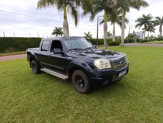 FORD RANGER 2.3 XLS 16V 4X2 CD GASOLINA 4P MANUAL FORD RANGER 2.3 XLS 16V 4X2 CD GASOLINA 4P MANUAL
