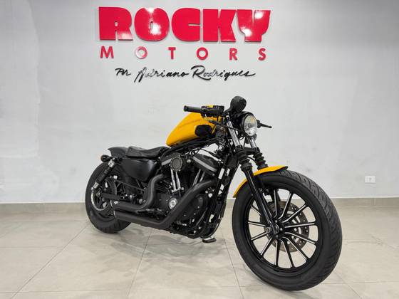 HARLEY-DAVIDSON SPORTSTER XL 883N IRON 