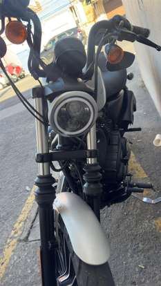 HARLEY-DAVIDSON-SPORTSTER IRON 883-2010