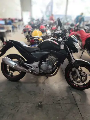 HONDA CB 300R HONDA CB 300R